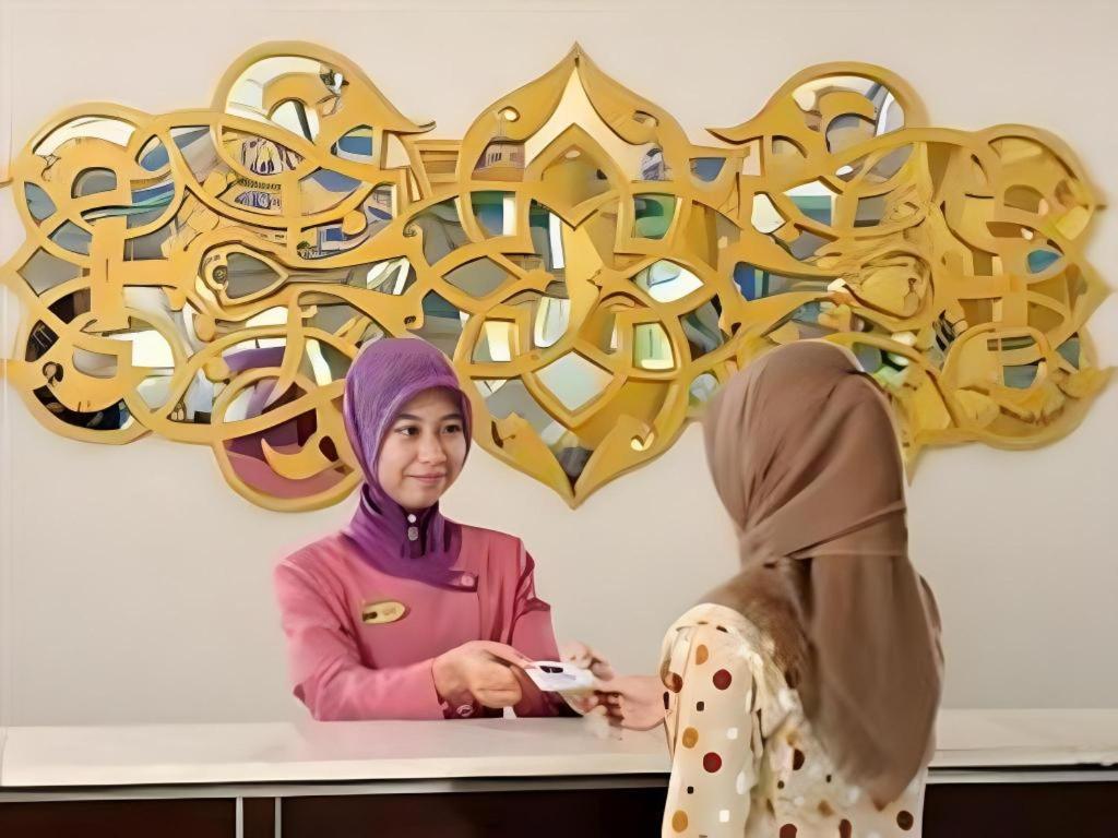Yusro Hotel Restaurant & Convention Jombang Zewnętrze zdjęcie