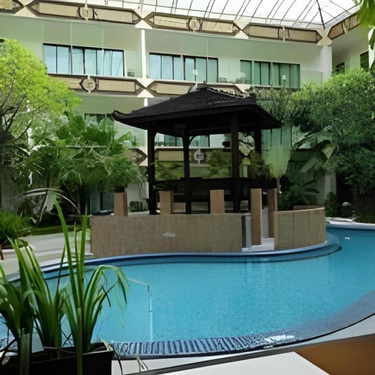 Yusro Hotel Restaurant & Convention Jombang Zewnętrze zdjęcie