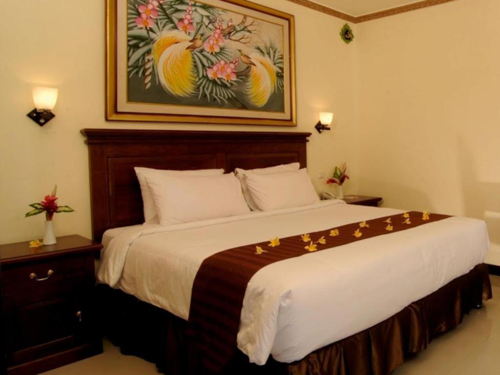 Yusro Hotel Restaurant & Convention Jombang Zewnętrze zdjęcie